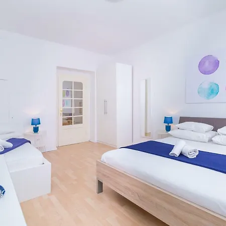 Old Town Stone Apartment Split